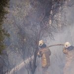 izmir 2 gundur yaniyor orman iscisi sehit oldu haDr6eB7