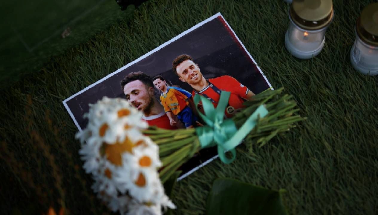 liverpoolda yas jotanin 20 numarali formasi emekliye ayridi ficE3wZI