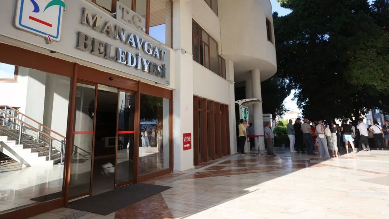 Manavgat Belediyesi'nde rüşvet operasyonu: 6 kişi tutuklandı 71 manavgat belediyesinde rusvet operasyonu 6 kisi tutuklandi qGhXNdS8