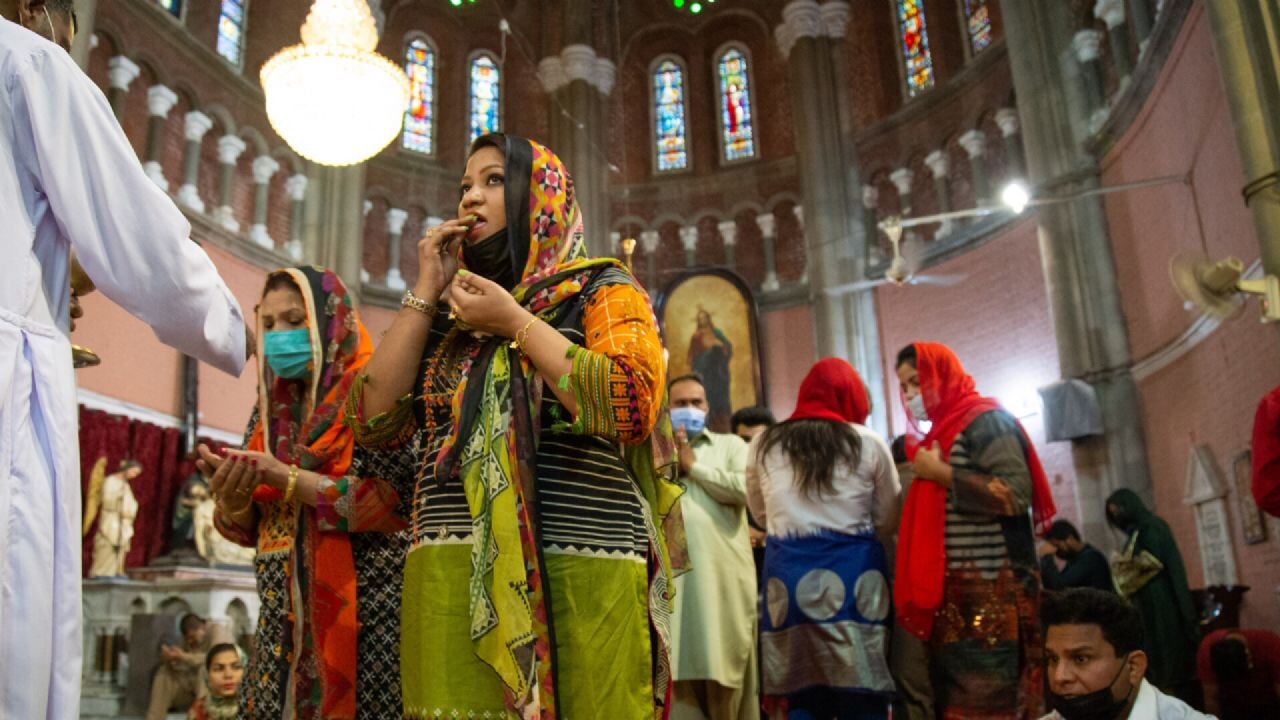 pakistanli hristiyan kadinlar neden cinli erkeklerle evleniyor GpbGNOHI