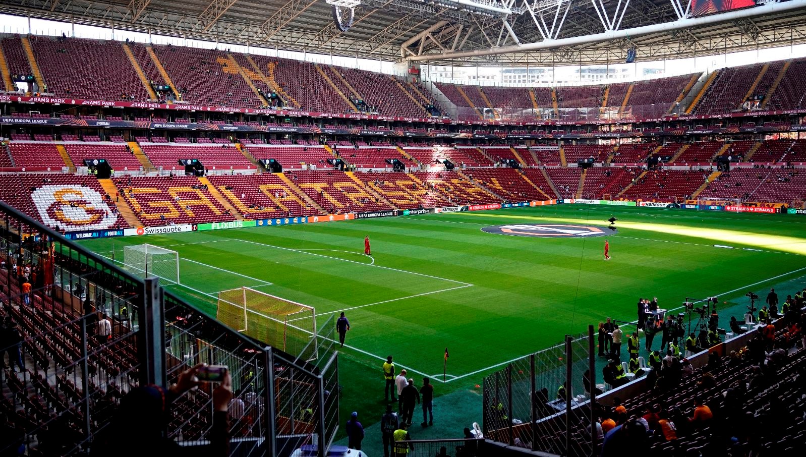 rams park dunyanin en etraf dostu ikinci stadyumu 7vVRt1A7