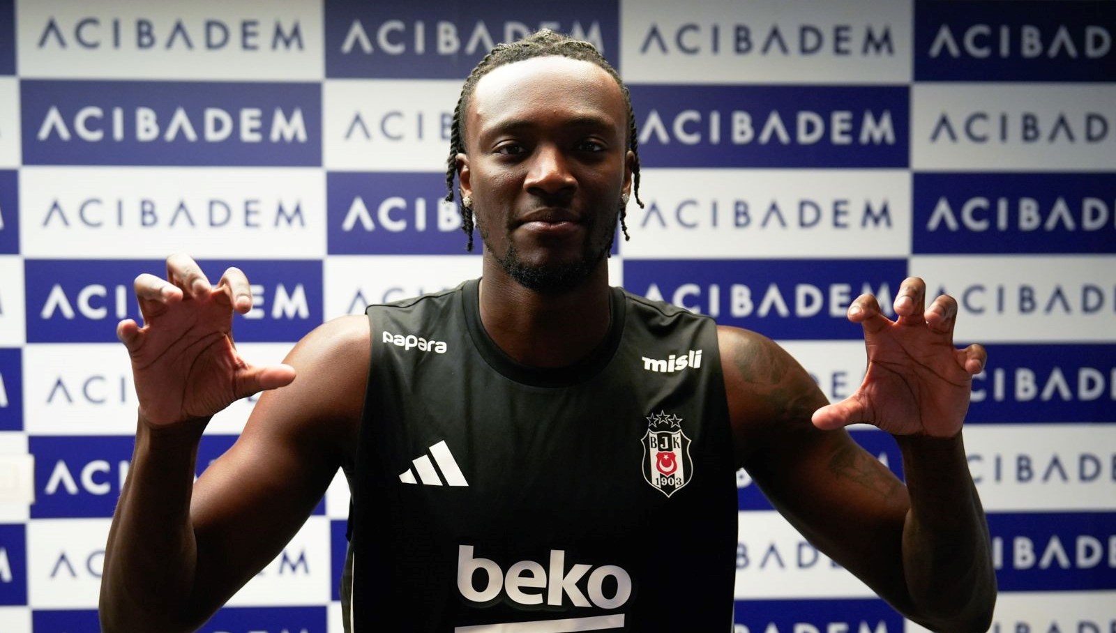 Tammy Abraham, sıhhat denetiminden geçti 71 tammy abraham sihhat denetiminden gecti QUy3fB2R