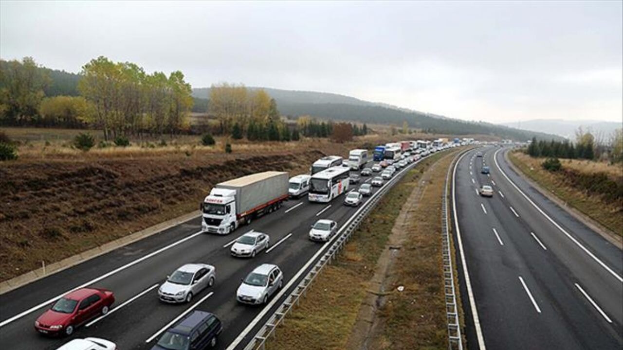 tem otoyolu ve tagda yol calismalari iste suruculer icin uyarilar vcWyfUWZ