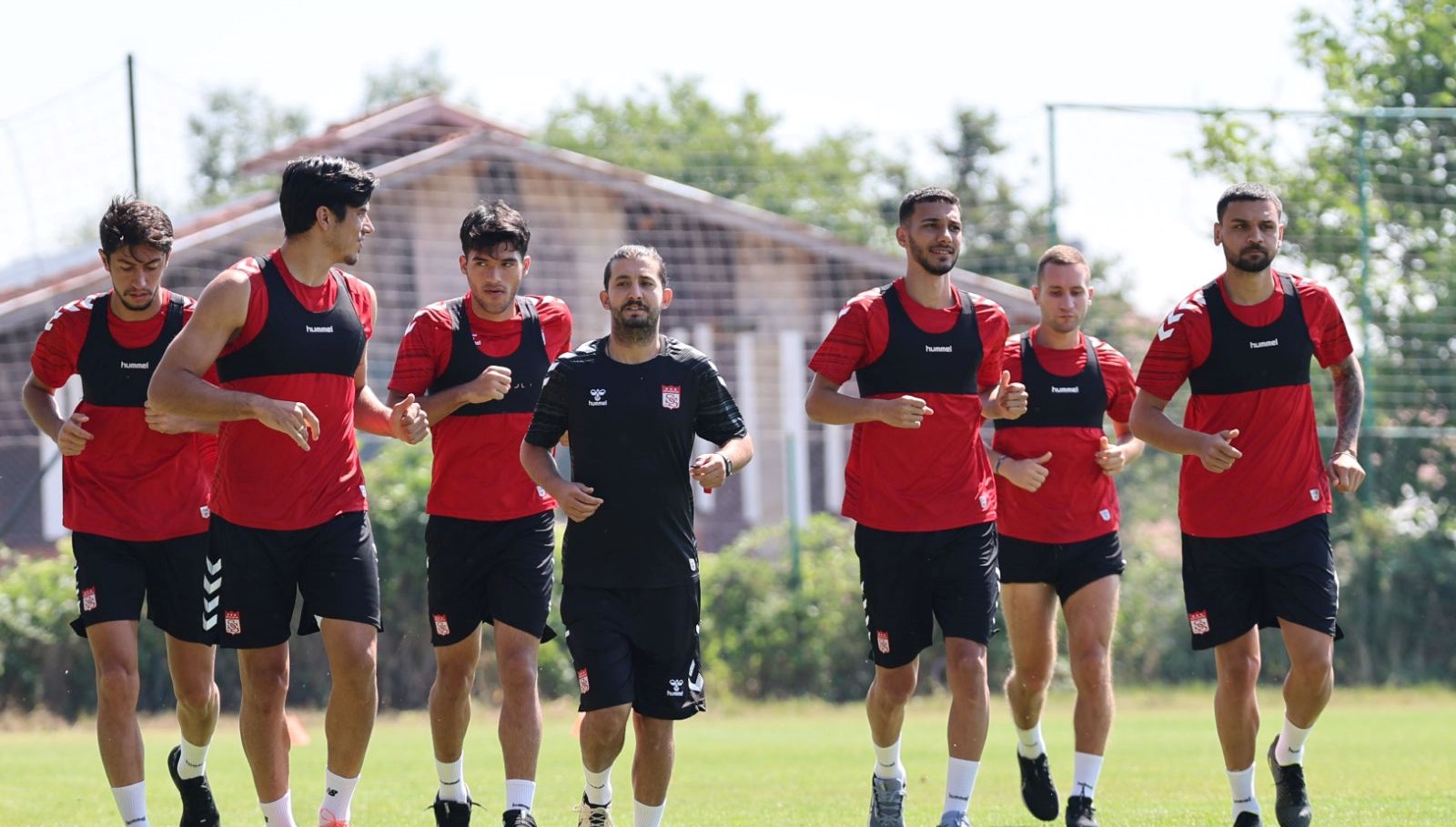 Trendyol 1. Lig takımlarından Sivasspor'un Bolu kampı sona erdi. 71 trendyol 1 lig takimlarindan sivassporun bolu kampi sona erdi N2e1BNSm