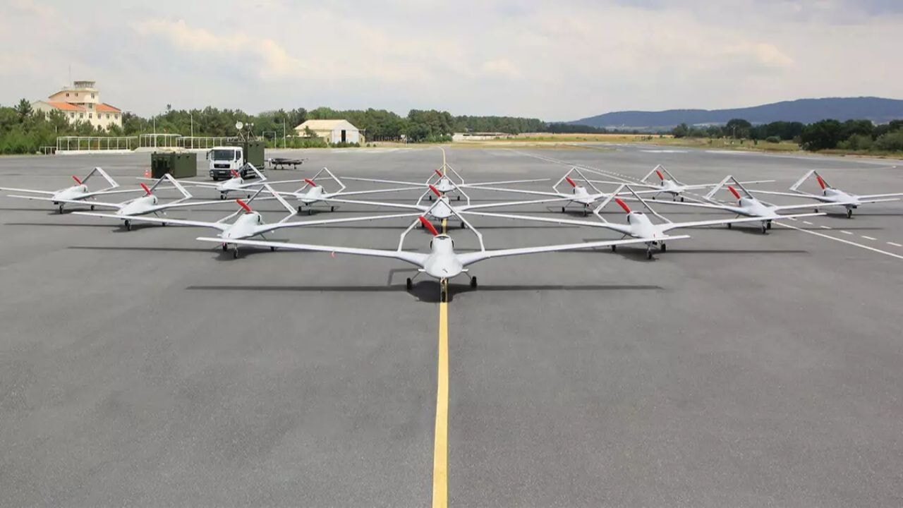 turk savunma sanayisinin gururu bayraktar tb2ye uluslararasi ovgu LrSWJIHc