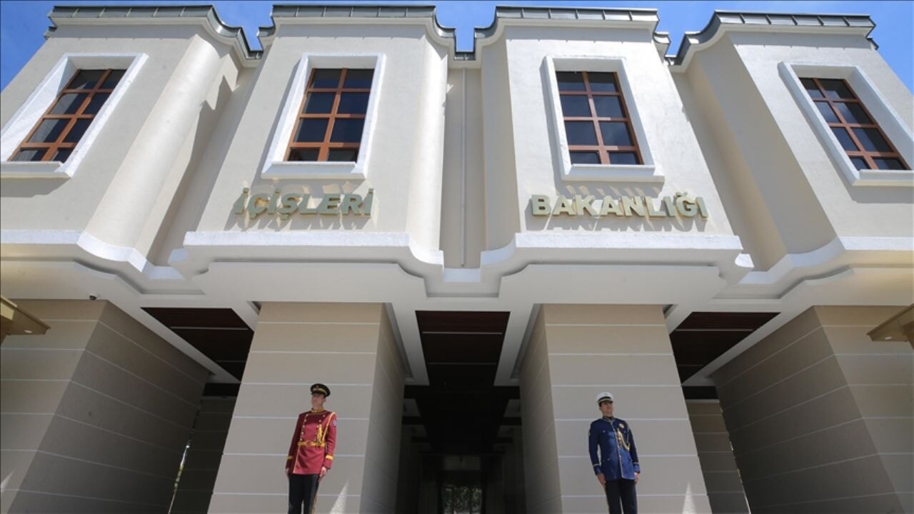 Adıyaman Belediye Başkanı Tutdere görevine iade edildi 71 adiyaman belediye baskani tutdere gorevine iade edildi KttIL8yL