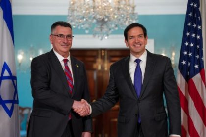 amerikalilarin israile destegi dibe vurdu gazze savasi abd ic siyasetini sarsiyor AdedCJIM