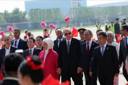 cumhurbaskani erdogan cinde resmi torenle karsilandi H9a6LC1W