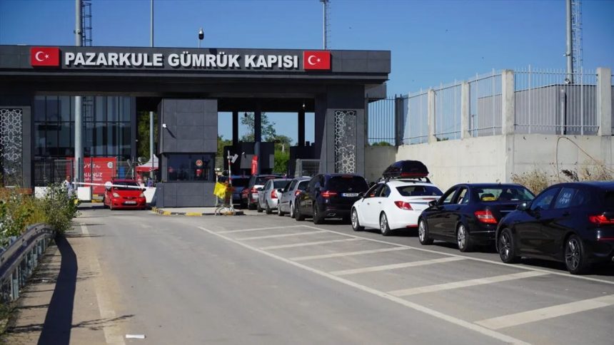 Gurbetçilerin dönüşü sürüyor 71 gurbetcilerin donusu suruyor ghKv9Mzt