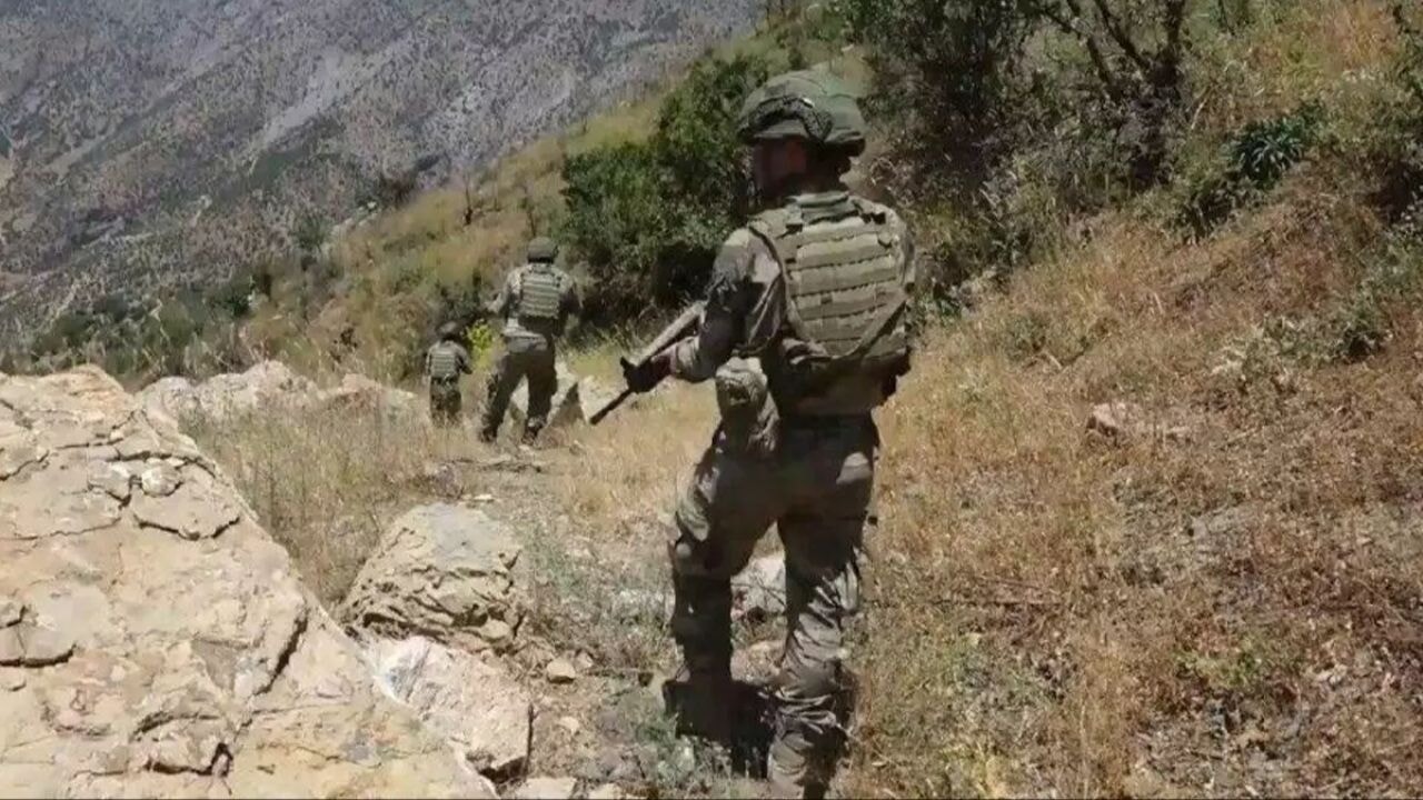 Kahramanmaraş'ta PKK sığınağı ve yaşam malzemeleri ele geçirildi 71 kahramanmarasta pkk siginagi ve yasam malzemeleri ele gecirildi uVJRV8AZ