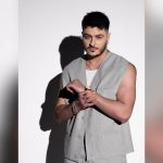 semicenk ic camasiri giymeden sahneye cikti iddialarina ne dedi dELwq76L