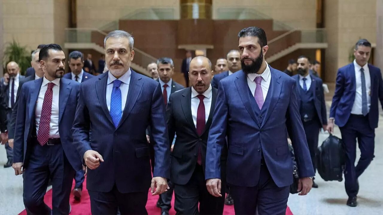 Suriye'nin geleceğine Paris'te değil Şam'da karar verilecek 71 suriyenin gelecegine pariste degil samda karar verilecek KwyTVu3X