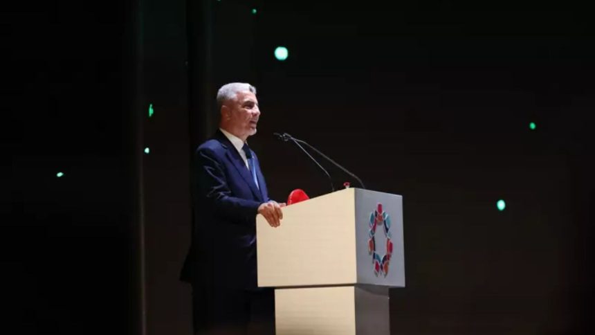 Türkiye'den Suriye'ye büyük destek: Transit ticaret yeniden başlıyor 71 turkiyeden suriyeye buyuk destek transit ticaret yeniden basliyor hztZapHI