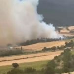 yenisehirde orman yangini ekipler yangini kontrol altina almaya calisiyor CFE2VUF4