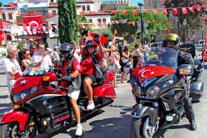 10 milletlerarasi goldwing treffen cesmede rekor istirakle gerceklesti 4pTvBWdt