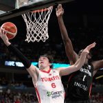 a ulusal basketbol ekibine futbol toplulugundan tebrik QUxZxK8U