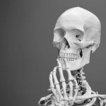 cinin 3 dakikada uygunlastiran kemik yapistiricisi icat ettigi yanlissiz mu 5bfSLrWB