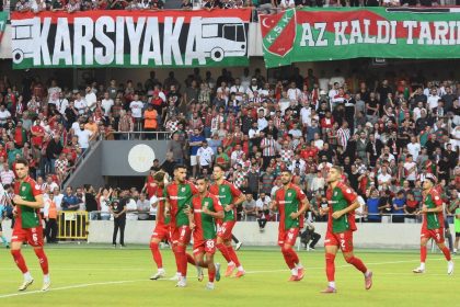 doneme 3te 3 ile basladi karsiyakadan doruga bayrak fpgcuLYH