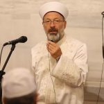 fatih camisinde gazze ve ogrenciler icin dualar edildi fjyeypXI