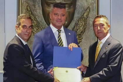 fenerbahcede mazbata merasimi yapildi lider sadettin saran veali koctan aciklama 5PylSY6X