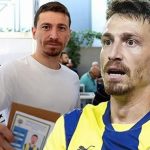 fenerbahcede mert hakan krizi tuzuge alisilmamis oy kullandi kulupharekete gecti xJX5Qd6R