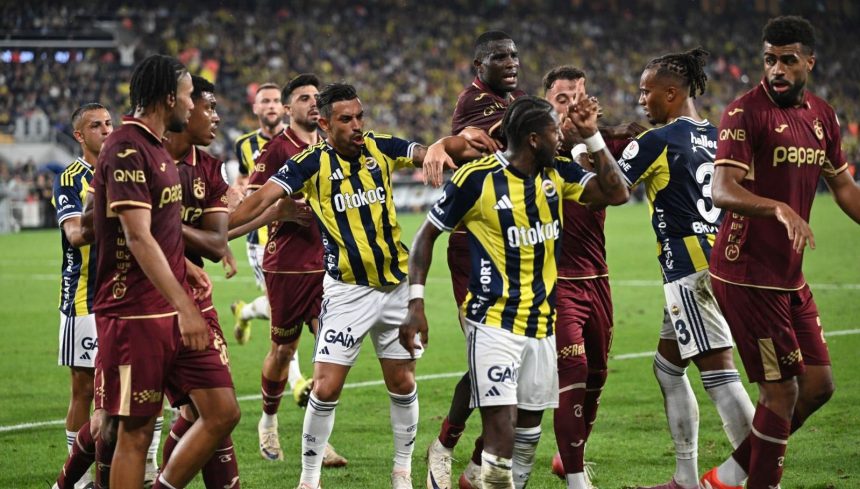 fenerbahceden zehir zemberek aciklama 2011i aykut kocamani unutamiyorlar A5H8YZRH