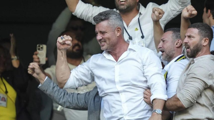 Fenerbahçe'nin yeni başkanı Sadettin Saran oldu 71 fenerbahcenin yeni baskani sadettin saran oldu dEtCA6A9