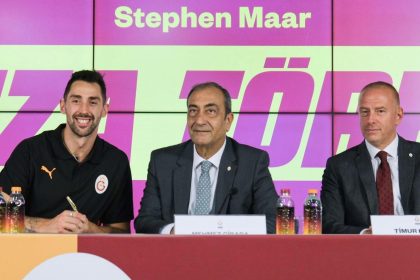 galatasaray voleybol ekibinden imza merasimi gGEExsgN