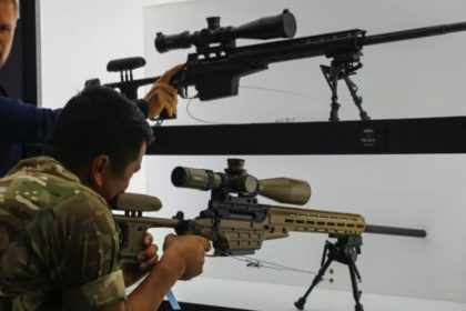 londradan israile sok savunma fuarina resmi davet yok PLmbHvsJ