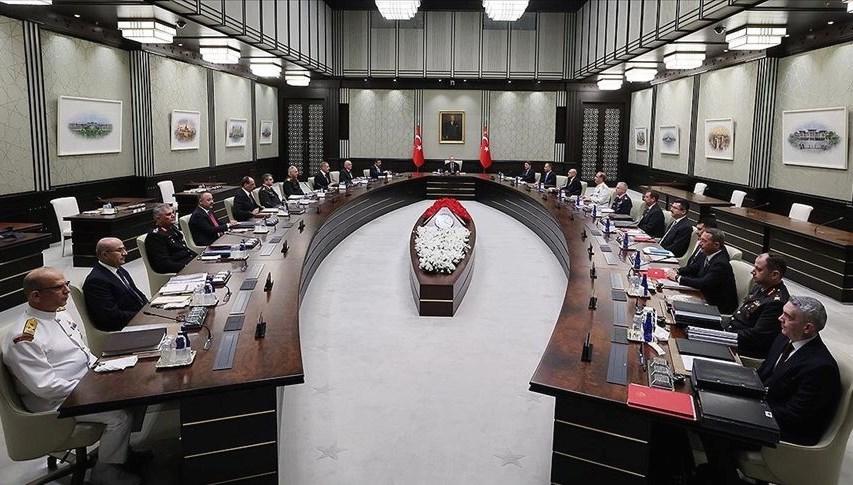 mgk yeni komuta kademesiyle toplaniyor