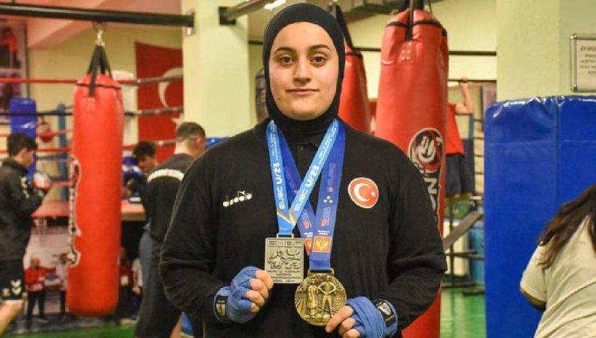 seyma duztas dunya ucuncusu oldu Nw7RD5Z4