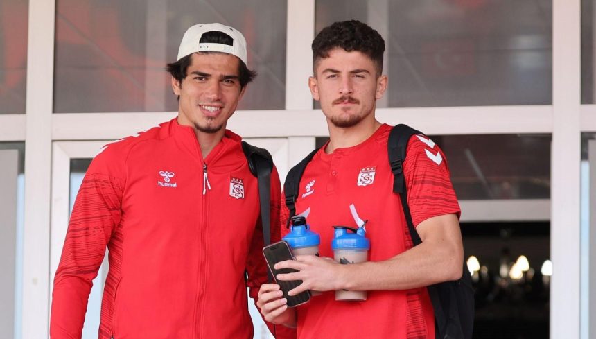 sivasspor kafilesi vana gitti IRNJWrqE