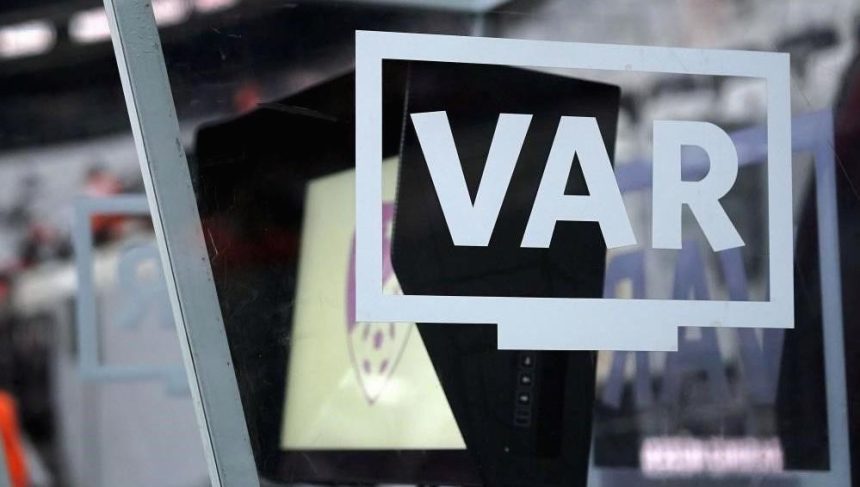 super ligde gunun var hakemleri asik r oldu 9FrI2TWl