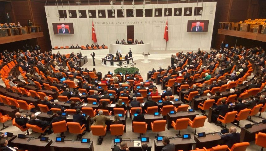 tbmmde yeni yasama yili basliyor BYU6mmzD