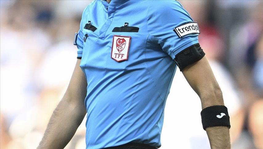 turk futbolunda olay macin hakemine bicakli saldiri BSDb4LpN