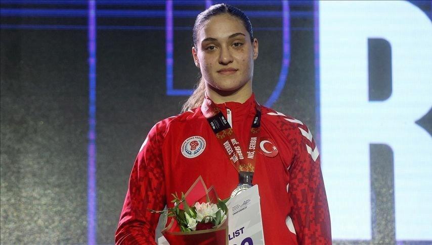 ulusal boksor busra isildar dunya ikincisi oldu NA24Qn8C