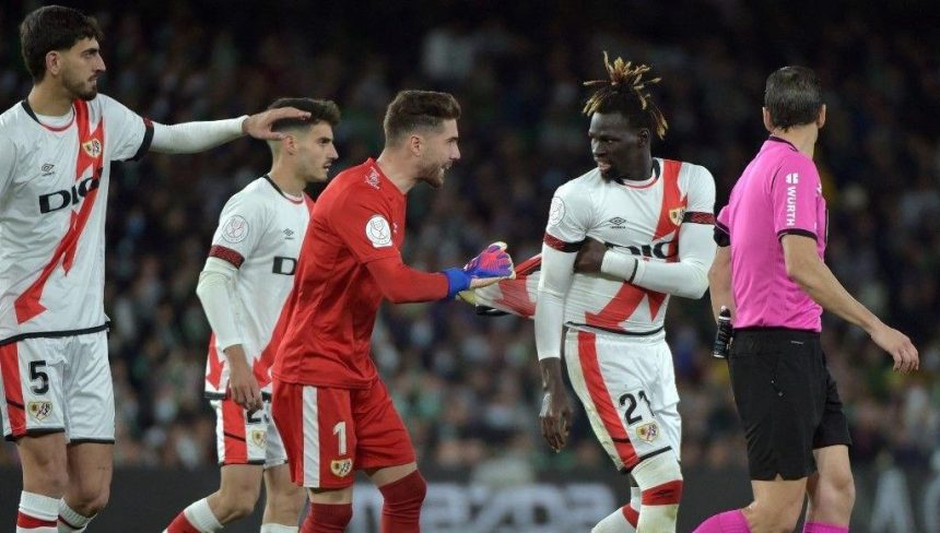 zinedine zidanein oglu luca cezayir ulusal grubunu secti XrkEdVNN