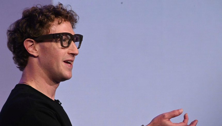 zuckerberg yeni akilli gozlugunu tanitti sahnede iki kere yanilgi verdi xFZ4ALJN