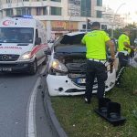 antalyada kaza araba refuje cikti KnLTtOg8