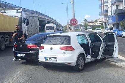 antalyada yanlisli donus kazaya neden oldu bir yarali 2hF5u4QM