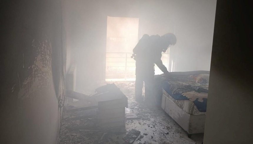 arsuzda bir konut alevlere teslim oldu X63MW9dX