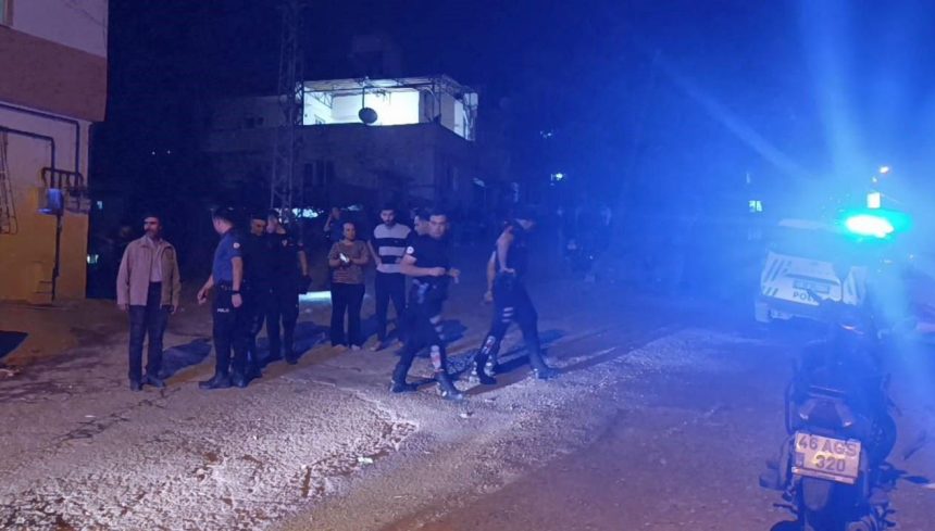 Asker cümbüşü kanlı bitti: 6 yaralı 71 asker cumbusu kanli bitti 6 yarali Ze9pLknk