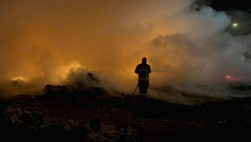 atik yangini meskene sicramadan sonduruldu BPcsC59R