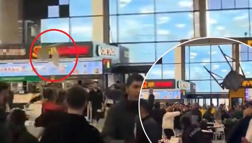 avmde yemek kati karisti sandalyeler havada ucustu VnuLHijH