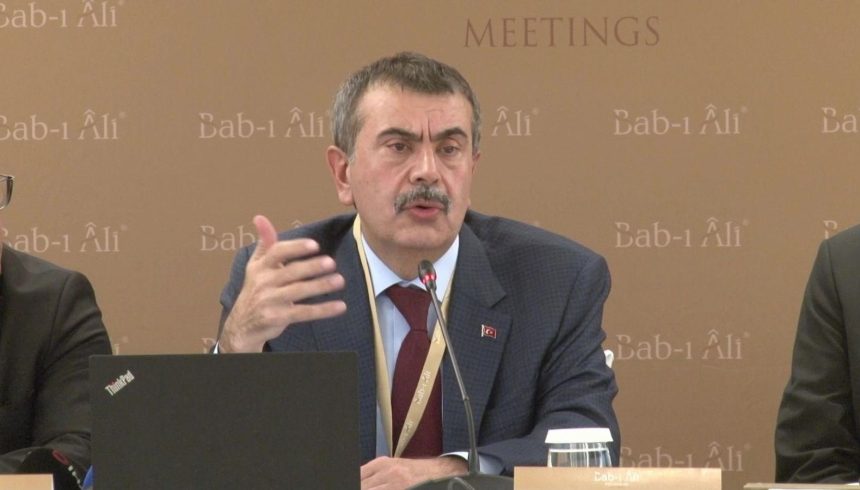 bakan tekin sinavlarda yapay zeka dayanakli acik uclu sorular olacak K6a5m5Fp