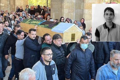 beyin kanamasi geciren liseli emre hayata tutunamadi yXGgGrUH