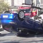 beylikduzunde e 5 yan yolda araba takla atti trafik kilitlendi UClmmuWq