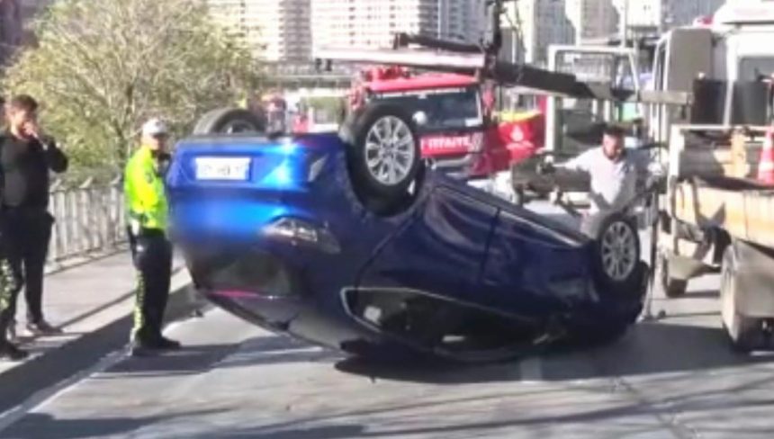 beylikduzunde e 5 yan yolda araba takla atti trafik kilitlendi UClmmuWq