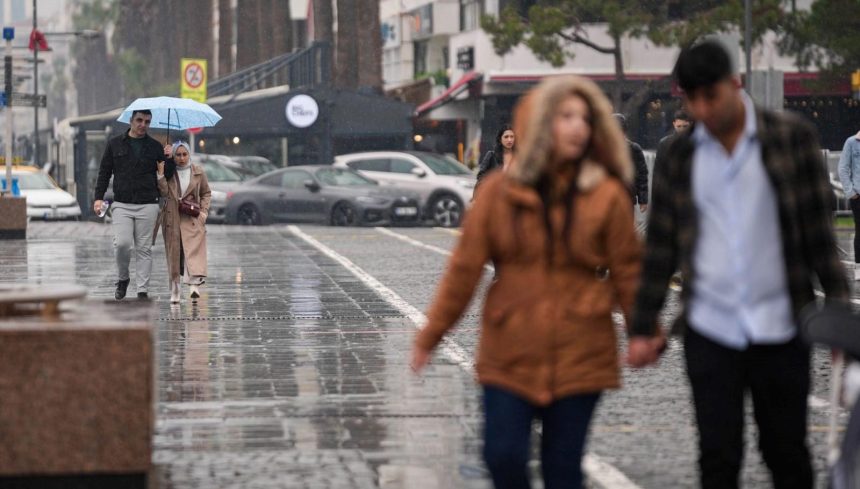 bu vilayette yasayanlar dikkat kuvvetli saganak geliyor l6SKDSPm