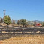 bucakta toprakta cikan yangin itfaiye takimlarinca sonduruldu pKEUd1zF